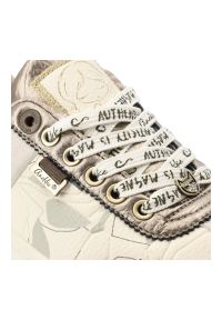 Sneakersy damskie Anekke, cholewka ze skóry naturalnej sznurowane na solidnej podeszwie, beżowe, 42370-491. Okazja: na co dzień. Zapięcie: sznurówki. Kolor: beżowy. Materiał: skóra. Szerokość cholewki: normalna. Wzór: nadruk #3
