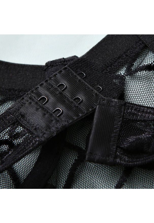 Intica - Body damskie z geometrycznymi przeszyciami eleganckie na co dzień i specjalne okazje Louwra. Kolor: czerwony. Materiał: materiał. Wzór: geometria