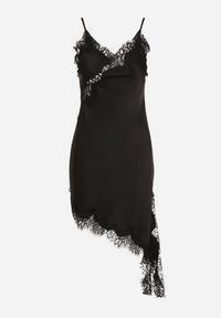 Born2be - Czarna Asymetryczna Sukienka z Satyny Ozdobiona Koronką Monivea. Okazja: na co dzień. Kolor: czarny. Materiał: satyna, koronka. Długość rękawa: na ramiączkach. Wzór: koronka, aplikacja. Typ sukienki: asymetryczne. Styl: klasyczny, casual #4