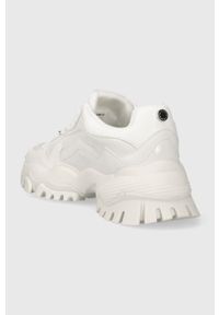 Steve Madden sneakersy Tailgate kolor biały SM11002661. Nosek buta: okrągły. Zapięcie: sznurówki. Kolor: biały. Materiał: guma. Obcas: na platformie #2