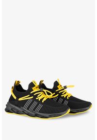 Casu - Czarne buty sportowe sznurowane casu 4-11-21-b. Kolor: czarny, wielokolorowy, żółty