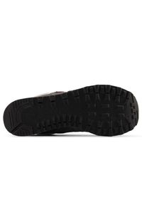 Buty unisex New Balance U574QGY – szare. Kolor: szary. Materiał: zamsz, guma, materiał, syntetyk. Szerokość cholewki: normalna. Model: New Balance 574 #6