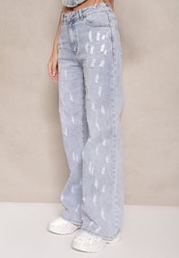 Renee - Jasnoniebieskie Jeansy z Bawełny o Szerokim Kroju High Waist Ozdobione Przetarciami Feliona. Okazja: na co dzień. Stan: podwyższony. Kolor: niebieski. Wzór: aplikacja. Styl: elegancki, casual #4
