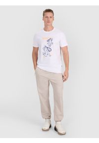 4f - 4F T-shirt regular z nadrukiem męski - biały S. Okazja: na co dzień. Kolor: biały. Materiał: jersey, materiał, bawełna. Długość rękawa: krótki rękaw. Długość: krótkie. Wzór: nadruk. Styl: sportowy, klasyczny, casual