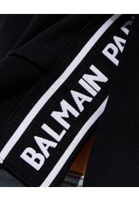 Balmain - BALMAIN - Krótka bluza z kapturem. Typ kołnierza: kaptur. Kolor: czarny. Materiał: bawełna. Długość rękawa: długi rękaw. Długość: krótkie. Wzór: aplikacja, nadruk #6