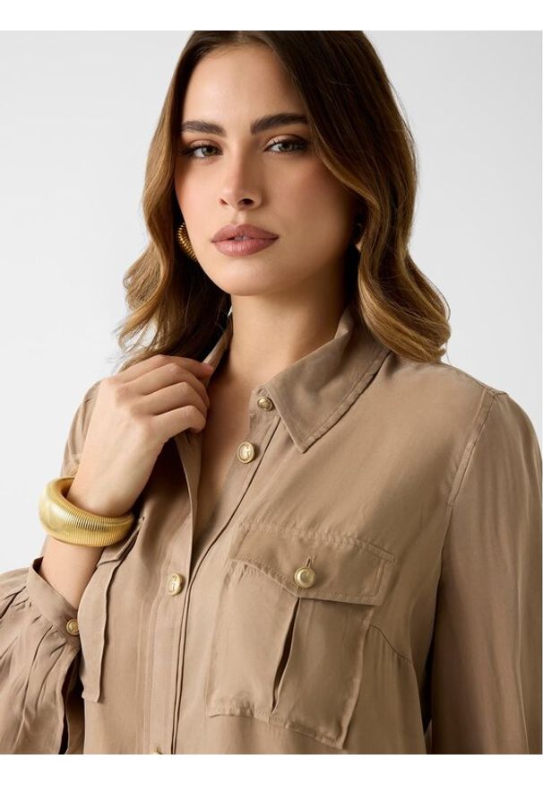 Guess Top 181460 Beżowy Classic Fit. Kolor: beżowy