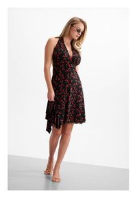 Guess Sukienka codzienna 182719 Czarny Classic Fit. Okazja: na co dzień. Kolor: czarny. Typ sukienki: proste. Styl: casual #2