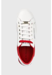 Armani Exchange buty kolor biały. Nosek buta: okrągły. Zapięcie: sznurówki. Kolor: biały. Materiał: guma