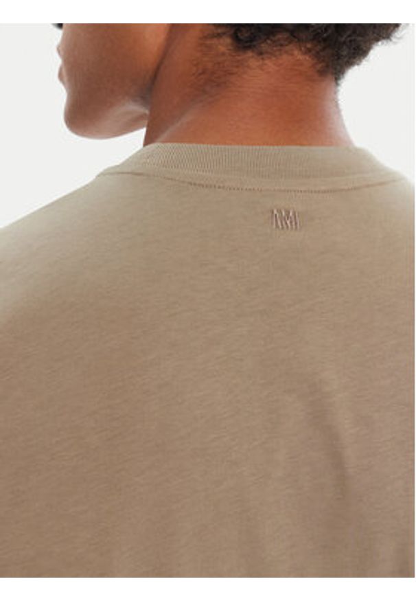AMI PARIS T-Shirt HTS060.724 Khaki Regular Fit. Kolor: brązowy. Materiał: bawełna