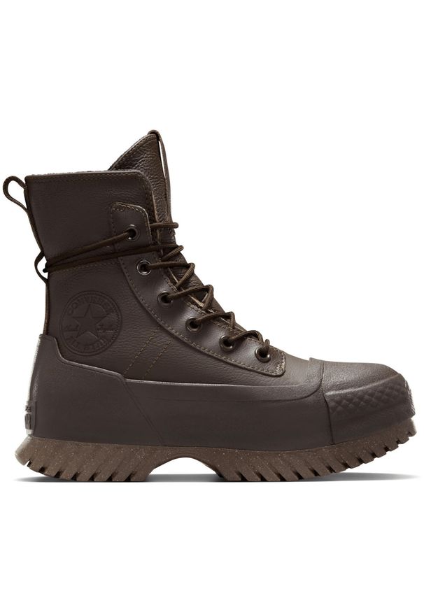 Boots Converse Chuck Taylor All Star Lugged 2.0 XHi Waterproof Leather Platform. Kolor: brązowy. Materiał: skóra, materiał. Obcas: na platformie. Model: Converse All Star. Sport: fitness