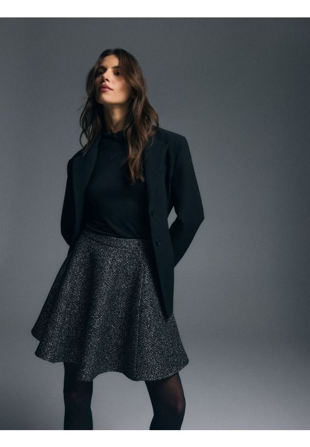 Reserved - Wzorzysta spódnica mini - szary. Kolor: szary. Materiał: tkanina, bawełna