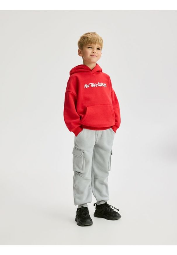 Reserved - Spodnie cargo - jasnoszary. Kolor: szary. Materiał: dzianina, bawełna