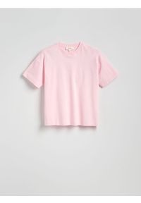 Reserved - T-shirt oversize z merceryzowanej bawełny - pastelowy róż. Kolor: różowy. Materiał: bawełna