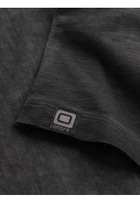 Ombre Clothing - Męski t-shirt V-neck o pręgowanej strukturze z kieszonką – czarny V6 OM-TSCT-22SS-002 - XL. Okazja: na co dzień. Kolor: czarny. Materiał: bawełna, materiał. Wzór: aplikacja, melanż. Styl: klasyczny, elegancki, vintage, casual #8