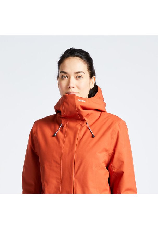 TRIBORD - Ciepła parka przeciwdeszczowa damska Tribord Sailing 500. Kolor: pomarańczowy, wielokolorowy, brązowy. Materiał: materiał, tkanina. Długość: długie. Sport: żeglarstwo