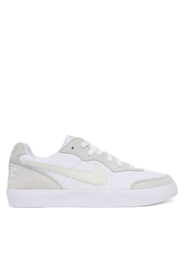 Sneakersy Nike. Kolor: biały