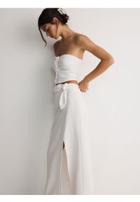 Reserved - Spódnica maxi z wiskozy - biały. Kolor: biały. Materiał: wiskoza. Wzór: gładki