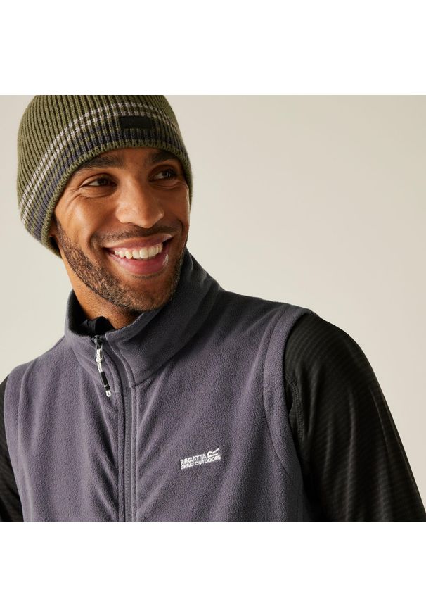 Regatta - Kamizelka męska Tobias. Kolor: szary, wielokolorowy, czarny. Materiał: materiał, polar. Sport: turystyka piesza