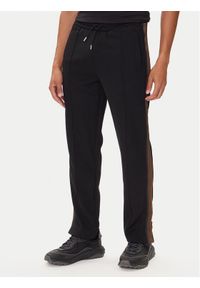 Hugo - HUGO Spodnie dresowe Derwent 50542819 Czarny Regular Fit. Kolor: czarny. Materiał: bawełna