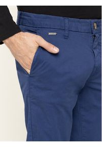 Guess Spodnie materiałowe M92B29 WBFE0 Granatowy Slim Fit. Kolor: niebieski. Materiał: bawełna #3