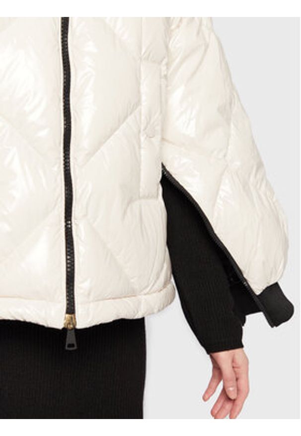 Weekend Max Mara Kurtka puchowa Ernesta 54860423 Biały Regular Fit. Kolor: biały. Materiał: puch, syntetyk
