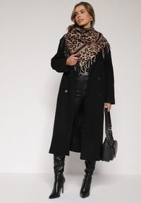 Born2be - Ciemnobrązowy Panterkowy Szalik z Wiskozy Zdobiony Frędzlami Ferenea. Okazja: na co dzień. Kolor: brązowy. Materiał: wiskoza. Wzór: aplikacja. Styl: klasyczny, casual, elegancki #4