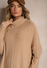 Renee - Brązowa Sweterkowa Sukienka z Wiskozą z Golfem i Eleganckimi Rozcięciami Elettrina. Okazja: na co dzień, na spacer. Typ kołnierza: golf. Kolor: brązowy. Materiał: wiskoza. Długość rękawa: długi rękaw. Styl: elegancki #5