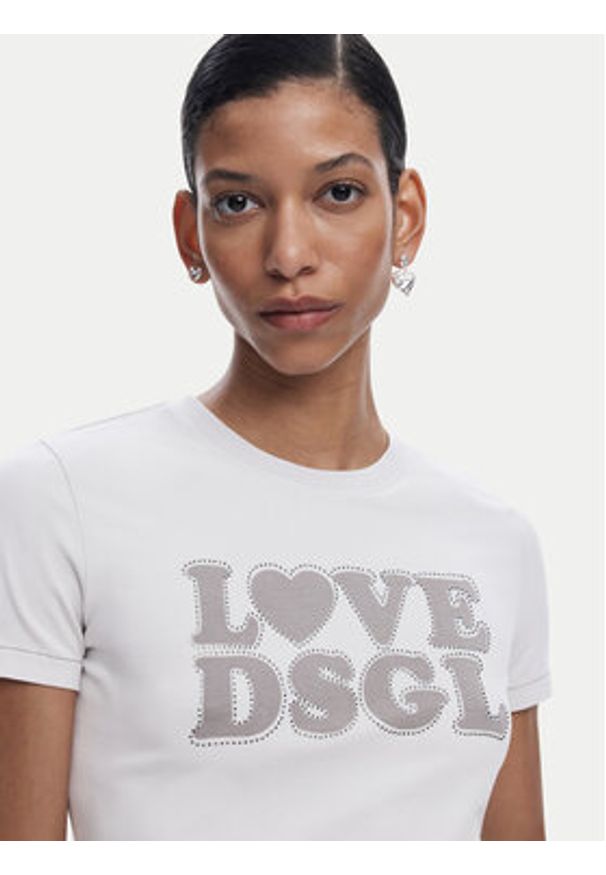 Desigual T-Shirt Love Dsgl 25SWTK10 Szary Regular Fit. Kolor: szary. Materiał: bawełna