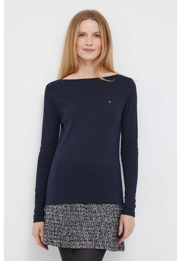 TOMMY HILFIGER - Tommy Hilfiger longsleeve bawełniany kolor granatowy. Kolor: niebieski. Materiał: bawełna. Długość rękawa: długi rękaw. Długość: długie. Wzór: haft