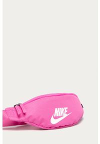 Nike Sportswear - Nerka. Kolor: różowy. Materiał: poliester, materiał. Wzór: nadruk #2