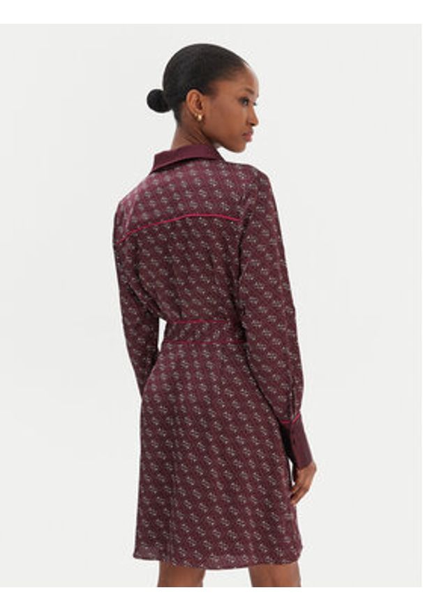 Guess Sukienka koszulowa W6RK90 WF1T2 Bordowy Regular Fit. Kolor: czerwony. Materiał: syntetyk. Typ sukienki: koszulowe