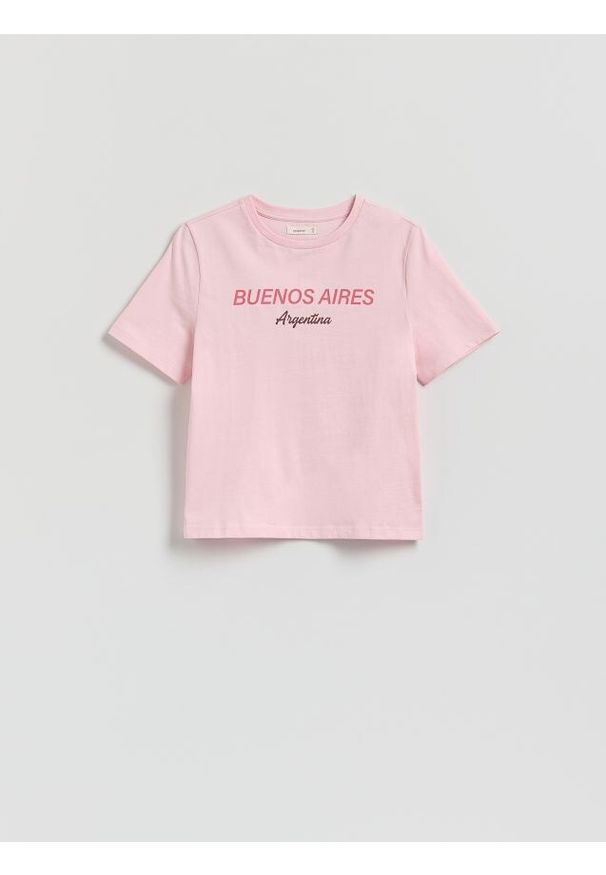 Reserved - T-shirt z nadrukiem - pastelowy róż. Kolor: różowy. Materiał: bawełna. Wzór: nadruk