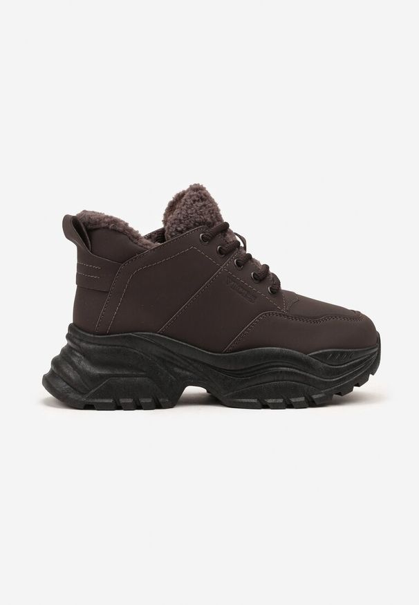 Born2be - Brązowe Traperki Sneakersy Vices na Grubej Tłoczonej Platformie Typu Traperki Narrise. Okazja: na co dzień. Kolor: brązowy. Materiał: jeans. Obcas: na platformie. Styl: casual