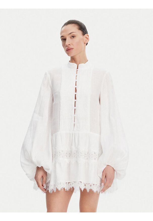 BARDOT Sukienka letnia Antonia Lace Trim 59849DB Biały Relaxed Fit. Kolor: biały. Materiał: len. Sezon: lato