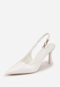 Born2be - Białe Szpilki VICES z Odkrytą Piętą i Elegancką Aplikacją przy Pasku Naterena. Okazja: na co dzień. Zapięcie: pasek. Kolor: biały. Materiał: jeans. Wzór: aplikacja. Obcas: na szpilce. Styl: elegancki #2