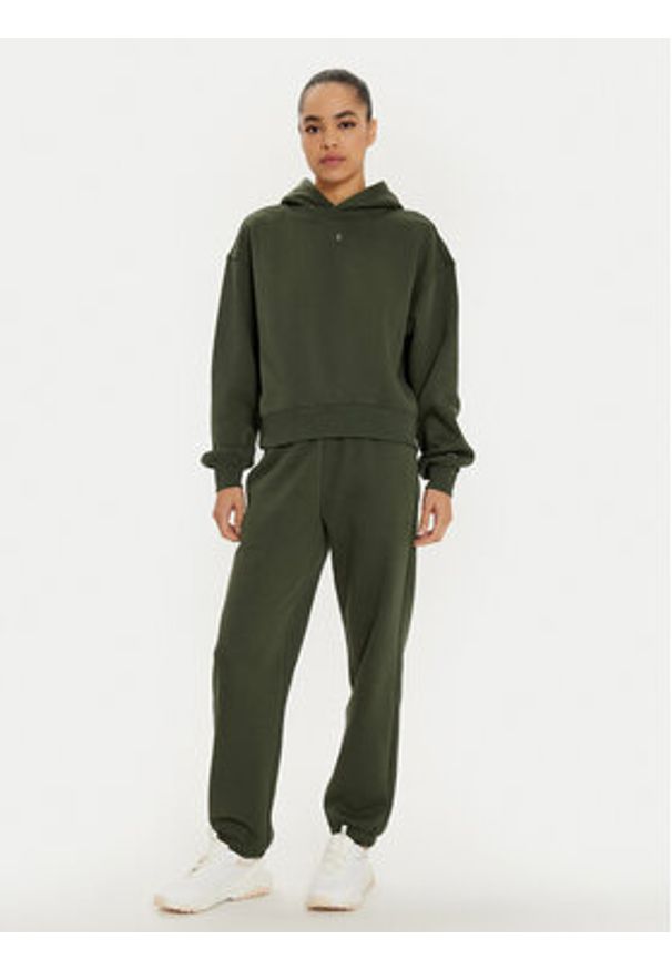 Champion Bluza 117539 Zielony Regular Fit. Kolor: zielony. Materiał: bawełna, syntetyk