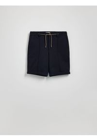Reserved - Szorty regular fit - granatowy. Kolor: niebieski. Materiał: bawełna, dzianina