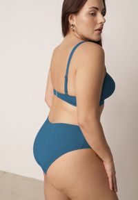 Born2be - Ciemnozielone Bikini Dwuczęściowe Zabudowane na Grubych Ramiączkach z Regulacją Aroaete. Kolekcja: plus size. Kolor: zielony. Długość: krótkie #5