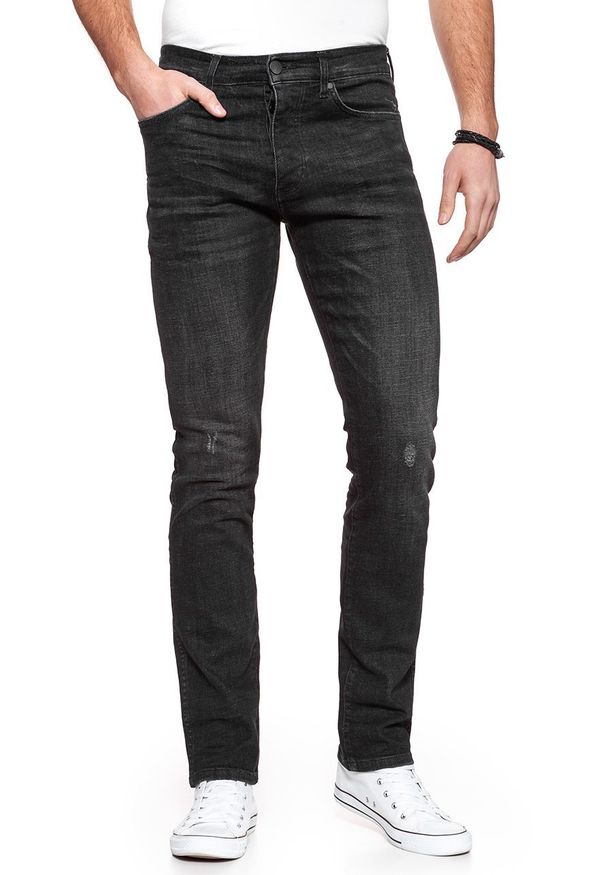 Wrangler - SPODNIE MĘSKIE WRANGLER SPENCER GRUNGE BLACK W16ANK20W. Stan: obniżony. Kolor: czarny