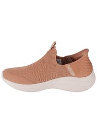 skechers - Buty do chodzenia damskie Skechers Ultra Flex 3.0. Kolor: brązowy. Materiał: syntetyk, materiał. Szerokość cholewki: normalna. Sport: turystyka piesza