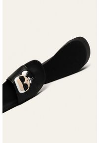 Karl Lagerfeld - Klapki KL80805. Kolor: czarny. Materiał: guma. Obcas: na platformie #2