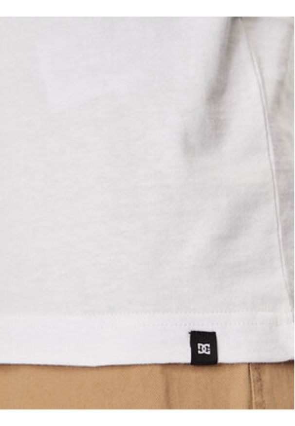 DC Shoes T-Shirt Star Hss ADYZT05373 Biały Relaxed Fit. Kolor: biały. Materiał: bawełna