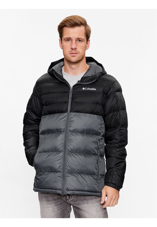 columbia - Columbia Kurtka zimowa Buck Butte™ Insulated Hooded Jacket Szary Regular Fit. Kolor: szary. Materiał: syntetyk. Sezon: zima