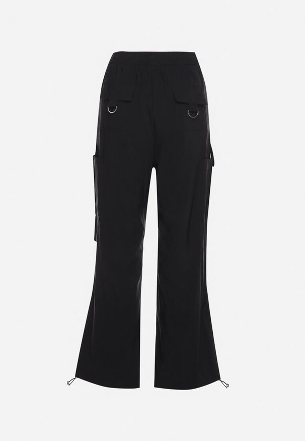 Born2be - Czarne Spodnie Bojówki z Wysokim Stanem z Gumką w Pasie z Kieszeniami Biorella. Okazja: na co dzień. Stan: podwyższony. Kolor: czarny. Długość: długie. Styl: elegancki, casual