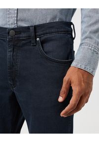Wrangler - WRANGLER MĘSKIE SPODNIE JANSOWE GREENSBORO CLOUDY SKIES 112350740 W15Q017948 #6