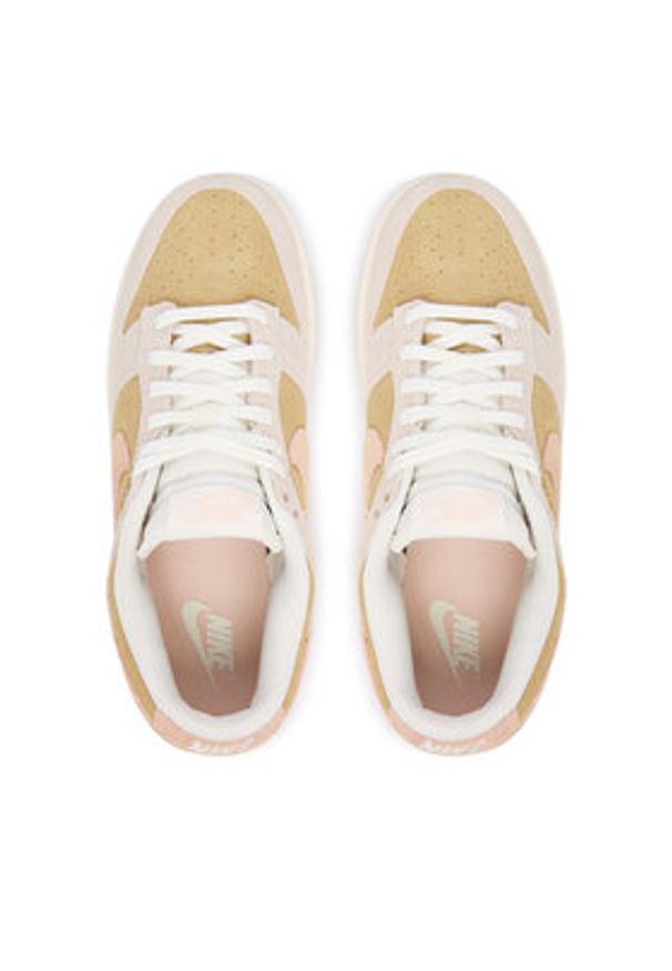 Nike Sneakersy Wmns Dunk Low IB4367 030 Beżowy. Kolor: beżowy. Materiał: zamsz, skóra