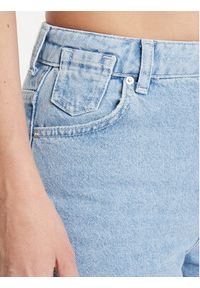 Mustang Szorty jeansowe Charlotte 1015220 Niebieski Comfort Fit. Kolor: niebieski. Materiał: bawełna #5
