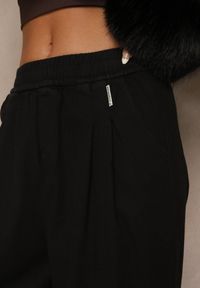 Renee - Czarne Spodnie High Waist z Bawełny o Szerokim Kroju Nalitia. Okazja: na co dzień. Stan: podwyższony. Kolor: czarny. Materiał: bawełna. Styl: casual