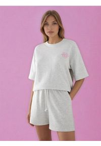 Sinsay - Szorty dresowe z bawełną - Inny. Materiał: bawełna, dresówka