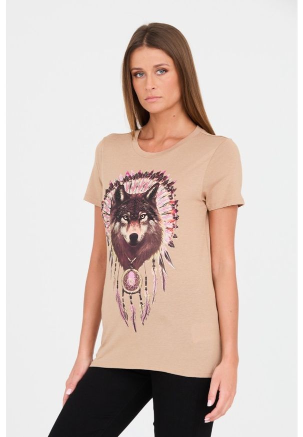 Guess - GUESS Brązowy t-shirt z wilkiem. Kolor: brązowy. Materiał: bawełna. Wzór: nadruk